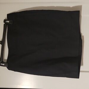 Black mini pencil skirt size 6p